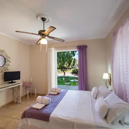 Kalianna Lefkada City
